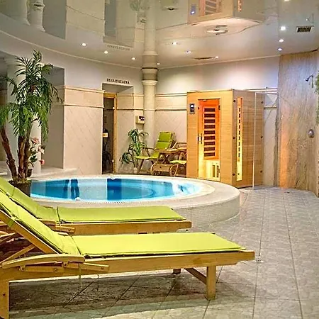 Hozam Wellness és Bed & Breakfast Szolnok