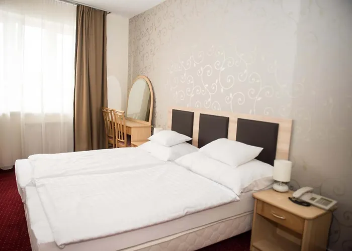 Hozam Wellness Es Apartman 4* Szolnok