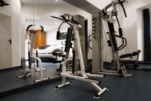 Hozam Wellness Es Apartman 4*